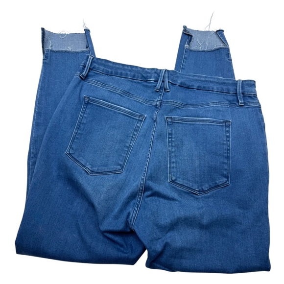 Good American Good Waist Hem Skinny Jeans - Picture 5 of 12